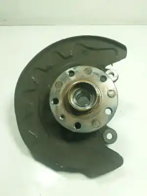 Second-hand car spare part FRONT RIGHT KNUCKLE for SKODA KAROQ (NU)  OEM IAM references 5Q0407256S 5WA407621A 