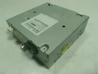 Second-hand car spare part audio system / radio cd for tesla model s p oem iam references   105260900a