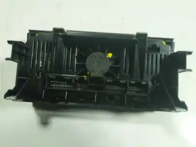 Автозапчасти б/у климат-контроль за audi q3 (8ug) 2.0 16v tdi ссылки oem iam 8u0820043hxha  8u0820043