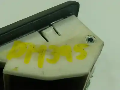 Автозапчастина б/у ручка ворот для audi q3 (8ug) 2.0 16v tdi посилання на oem iam 5n0827566t  5n0827566