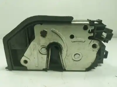 Second-hand car spare part front right door lock for bmw x3 (e83) 2.5si oem iam references 51217202144