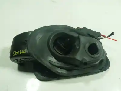 Автозапчасти б/у крышка бензобака за audi q3 (8ug) 2.0 16v tdi ссылки oem iam 8u0809907gru  