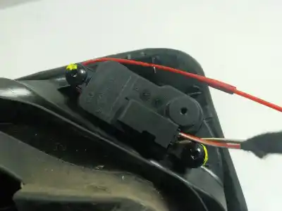 Автозапчасти б/у крышка бензобака за audi q3 (8ug) 2.0 16v tdi ссылки oem iam 8u0809907gru  