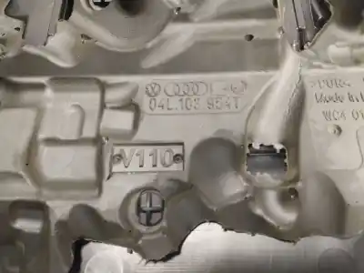 Автозапчасти б/у крышка двигателя за audi q3 (8ug) 2.0 16v tdi ссылки oem iam 04l103925r  04l103954