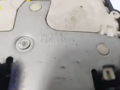 Автозапчастина б/у замок заднього правого дверя для land rover range rover (lm) td6 hse посилання на oem iam fqm500100 lr013380 fqm500100