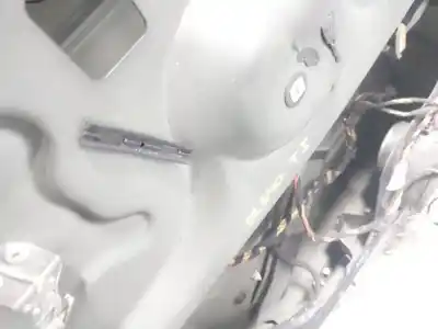 Автозапчастина б/у двері задні ліві для land rover range rover (lm) td6 hse посилання на oem iam bfa760071 lr011692 