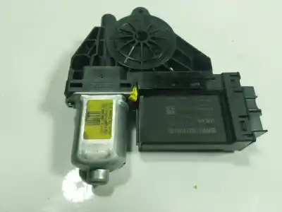Recambio de automóvil de segunda mano de motor elevalunas trasero izquierdo para volvo xc90 excellence plug-in hybrid awd referencias oem iam 31349758