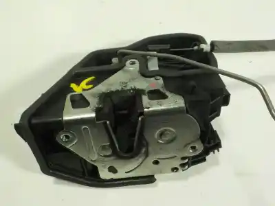 Recambio de automóvil de segunda mano de cerradura puerta trasera izquierda para bmw x1 (e84) sdrive 20d referencias oem iam 51227318413