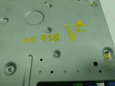 Автозапчастина б/у аудіо система / радіо cd для audi q4 e-tron aq4e f4bac3 посилання на oem iam 89a035070d  89a035070a