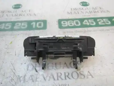 Автозапчасти б/у задняя левая наружная ручка за audi a3 (8p) 1.4 tfsi ambiente ссылки oem iam 8e0839207  