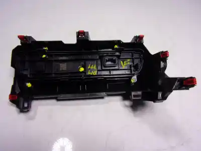 Автозапчасти б/у климат-контроль за toyota yaris cross 1.5 vvti 16 v 55 kw ссылки oem iam 559000dn40  559000dn40