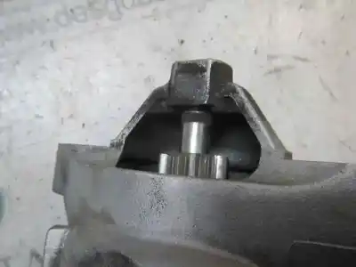 Peça sobressalente para automóvel em segunda mão motor de arranque por renault twingo dynamique referências oem iam   