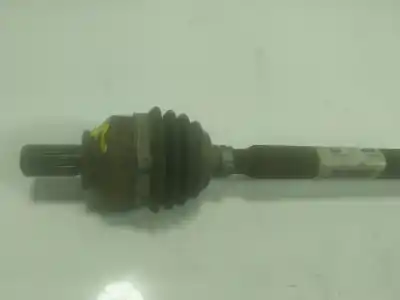 Автозапчастина б/у правий привід для smart forfour ev eq 17.6 kwh посилання на oem iam a4533509400  a4533509400