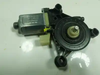 Peça sobressalente para automóvel em segunda mão motor elevador vidro dianteiro direito por porsche macan (typ ) 3.0 v6 tdi cat referências oem iam 5q0959802b