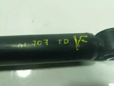 Second-hand car spare part right rear shock absorber for smart forfour ev eq 17.6 kwh oem iam references a4533260400  562106353r