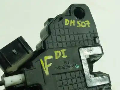 Second-hand car spare part left front door lock for kia ceed (cd) 1.4 t-gdi oem iam references 81310a2000  81310a2000