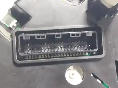 Peça sobressalente para automóvel em segunda mão quadrante por kia ceed (cd) 1.4 t-gdi referências oem iam 94003a2323  94003a2323