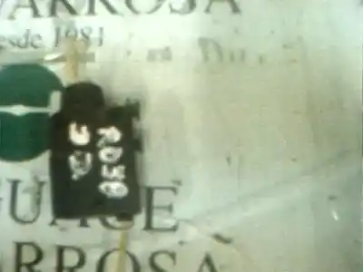 Peça sobressalente para automóvel em segunda mão motor c/c frente direita por volvo serie 460 1.7i / 1.8i gle referências oem iam 