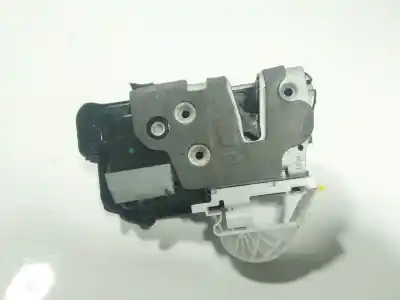 Peça sobressalente para automóvel em segunda mão fechadura da porta dianteira esquerda por ford focus turnier 1.0 ecoboost referências oem iam 2691850