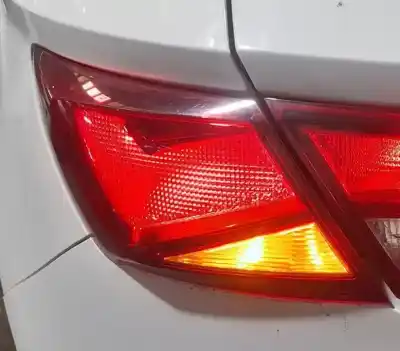 Автозапчасти б/у левый задний фонарь за seat leon (5f1) 1.6 tdi ссылки oem iam 5f0945095d  5f0945095d