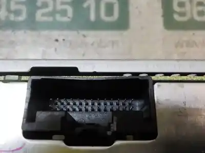 Pezzo di ricambio per auto di seconda mano impianto audio / radio cd per ford fiesta (ccn) trend riferimenti oem iam 2024533  am5t18c815pl