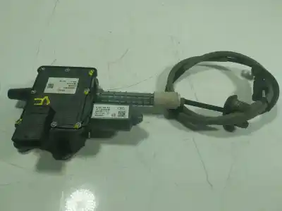 Recambio de automóvil de segunda mano de FRENO DE MANO ELECTRICO para PEUGEOT 3008 MONOSPACE (0U_)  referencias OEM IAM 470212  9673094880