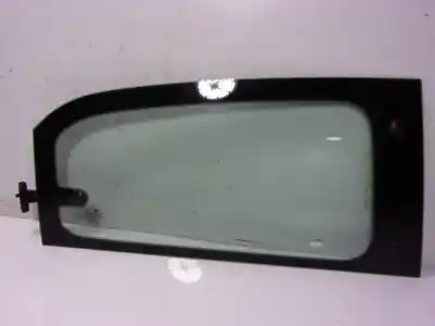 Автозапчасти б/у стекло задней правой двери за renault twingo iii 1.0 sce ссылки oem iam 823007983r