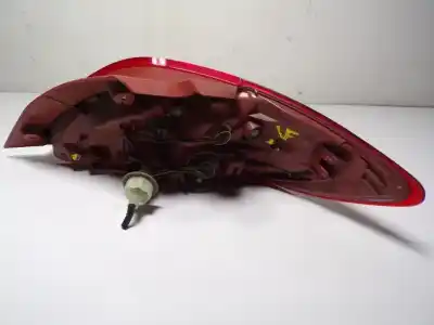 Автозапчасти б/у левый задний фонарь за mazda 2 lim. (de) 1.6 cd diesel cat ссылки oem iam d65151160g  d65151160