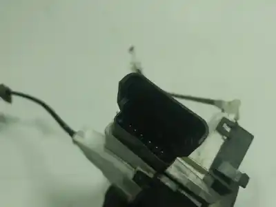 Second-hand car spare part left front door lock for citroen c3 (f desde 11/2001) 1.1 8v oem iam references 9800624480  006244