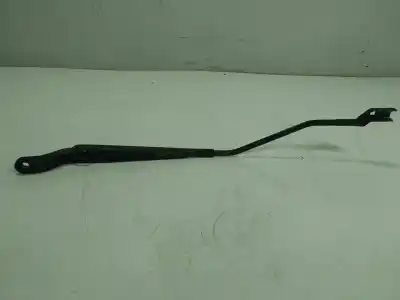Second-hand car spare part left front windshield wiper arm for renault captur ii 1.0 tce bivalent. gasolina / gpl oem iam references 288817651r  