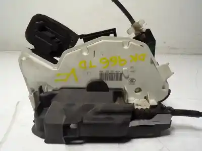 Автозапчастина б/у замок заднього правого дверя для skoda rapid spaceback (nh1) 1.6 tdi посилання на oem iam 5e0839016a  5e0839016a