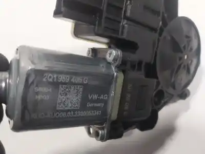 Pièce détachée automobile d'occasion moteur lève vitre avant droit pour seat ibiza v (kj1, kjg) 1.0 tsi références oem iam 2q1959406e  2q1959406g