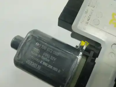 Pièce détachée automobile d'occasion moteur lève vitre avant gauche pour seat ibiza v (kj1, kjg) 1.0 tsi références oem iam 2q1959405e  2q1959405g