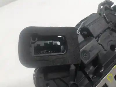 Автозапчастина б/у замок передніх дверей лівий для seat ateca (kh7, khp) 1.5 tsi посилання на oem iam 5tb837015e  5tb837015e