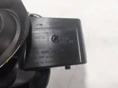 Автозапчастина б/у колпачка паливна для seat ateca (kh7, khp) 1.5 tsi посилання на oem iam 575809702d  575809702d