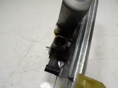 Автозапчасти б/у регулятор стекла переднего правого за dacia duster ii comfort ссылки oem iam 807201952r  807201952r