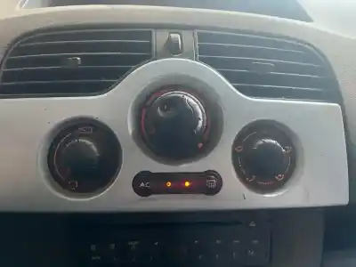 Peça sobressalente para automóvel em segunda mão comando de sofagem (chauffage / ar condicionado)  por renault kangoo z.e. maxi 2-sitzer referências oem iam   