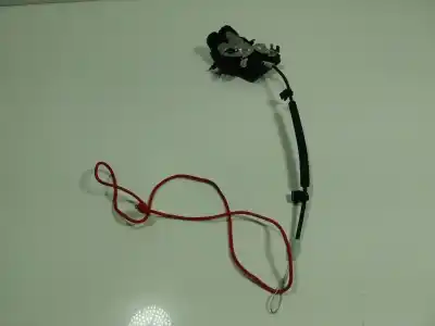 Recambio de automóvil de segunda mano de cerradura maletero / porton para maserati levante 3.0 v6 twinturbo cat referencias oem iam   06700395760