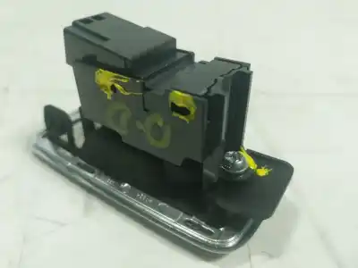 Pezzo di ricambio per auto di seconda mano interruttore alzacristalli anteriore destro per jaguar f-pace (x761) 2.0 td4 awd riferimenti oem iam t2h3235  gx7314717ac