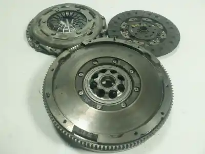 Second-hand car spare part CLUTCH KIT for AUDI A3 SPORTBACK (8YA)  OEM IAM references 05L141015F 05L105266F 05L141015