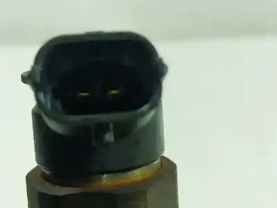 Second-hand car spare part injector for citroen c4 cactus 1.6 bluehdi 100 oem iam references 9802776680  044510566