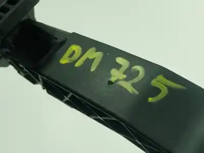 Second-hand car spare part accelerator pedal for peugeot 208 (p2) 1.2 puretech oem iam references 9837891880  9837891880