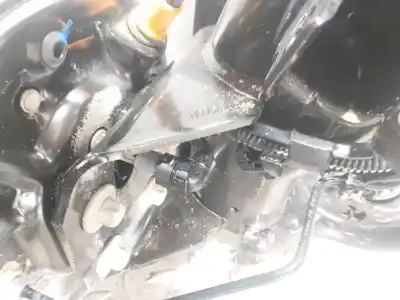 Автозапчастина б/у задня вісь для peugeot 208 (p2) 1.2 puretech посилання на oem iam 1648273280  
