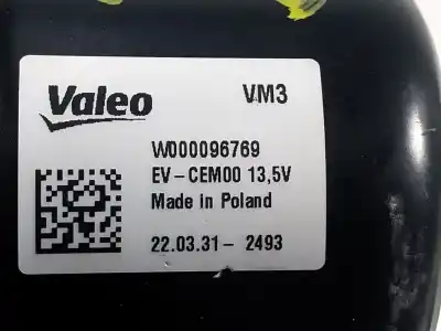 Автозапчастина б/у двигатель передніх склоочисників для peugeot 208 (p2) 1.2 puretech посилання на oem iam 9824784980  9824784980