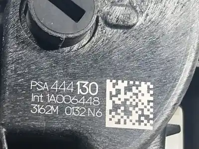 Автозапчастина б/у замок дверей заднього лівого для peugeot 208 (p2) 1.2 puretech посилання на oem iam 9829285480  1a006448