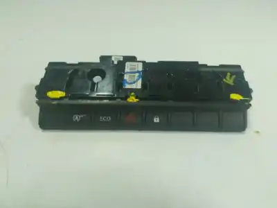 Second-hand car spare part hazard warning lights for renault captur ii 1.0 tce oem iam references 283e86009r