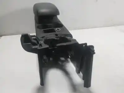 Pezzo di ricambio per auto di seconda mano bracciolo centrale per ford focus iii 1.0 ecoboost riferimenti oem iam 1835225  sd0526102436801