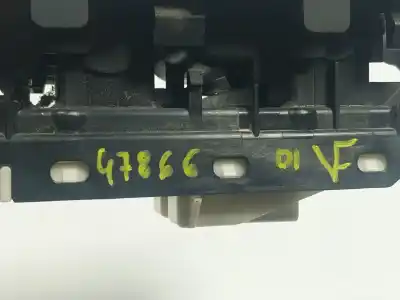 Автозапчасти б/у выключатель левого переднего окна за toyota prius (_w3_) 1.8 hybrid (zvw3_) ссылки oem iam   515220