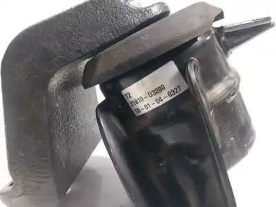 Автозапчасти б/у правая опора двигателя за hyundai tucson (tl, tle) 1.7 crdi ссылки oem iam 21810d3200  21810d3200