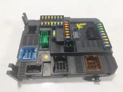 Peça sobressalente para automóvel em segunda mão caixa de fusíveis e relés por peugeot 208 i (ca_, cc_) 1.4 hdi referências oem iam 1611427780